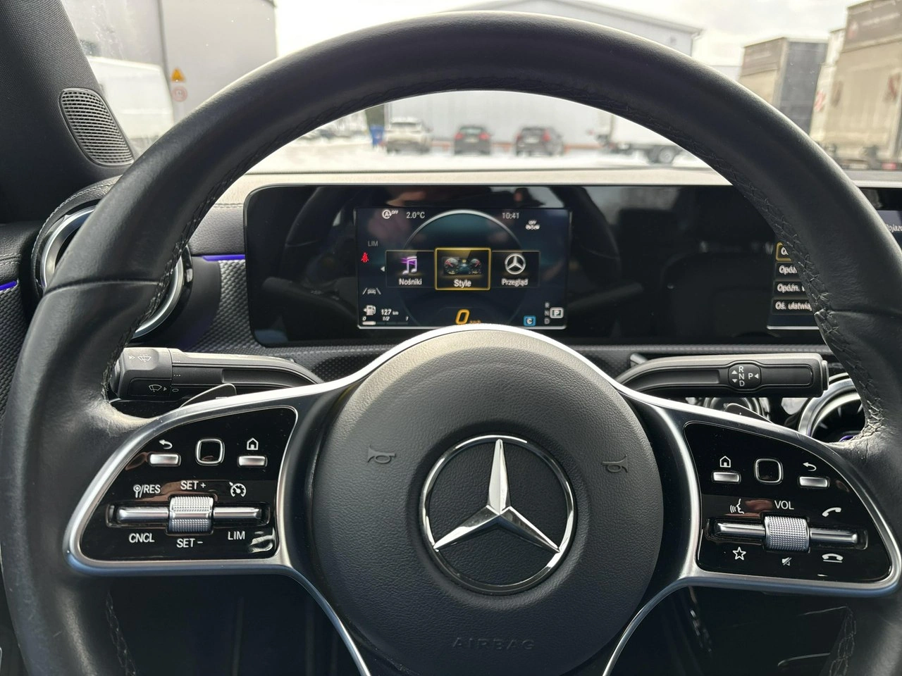 Mercedes CLA 180 - Zdjęcie 24