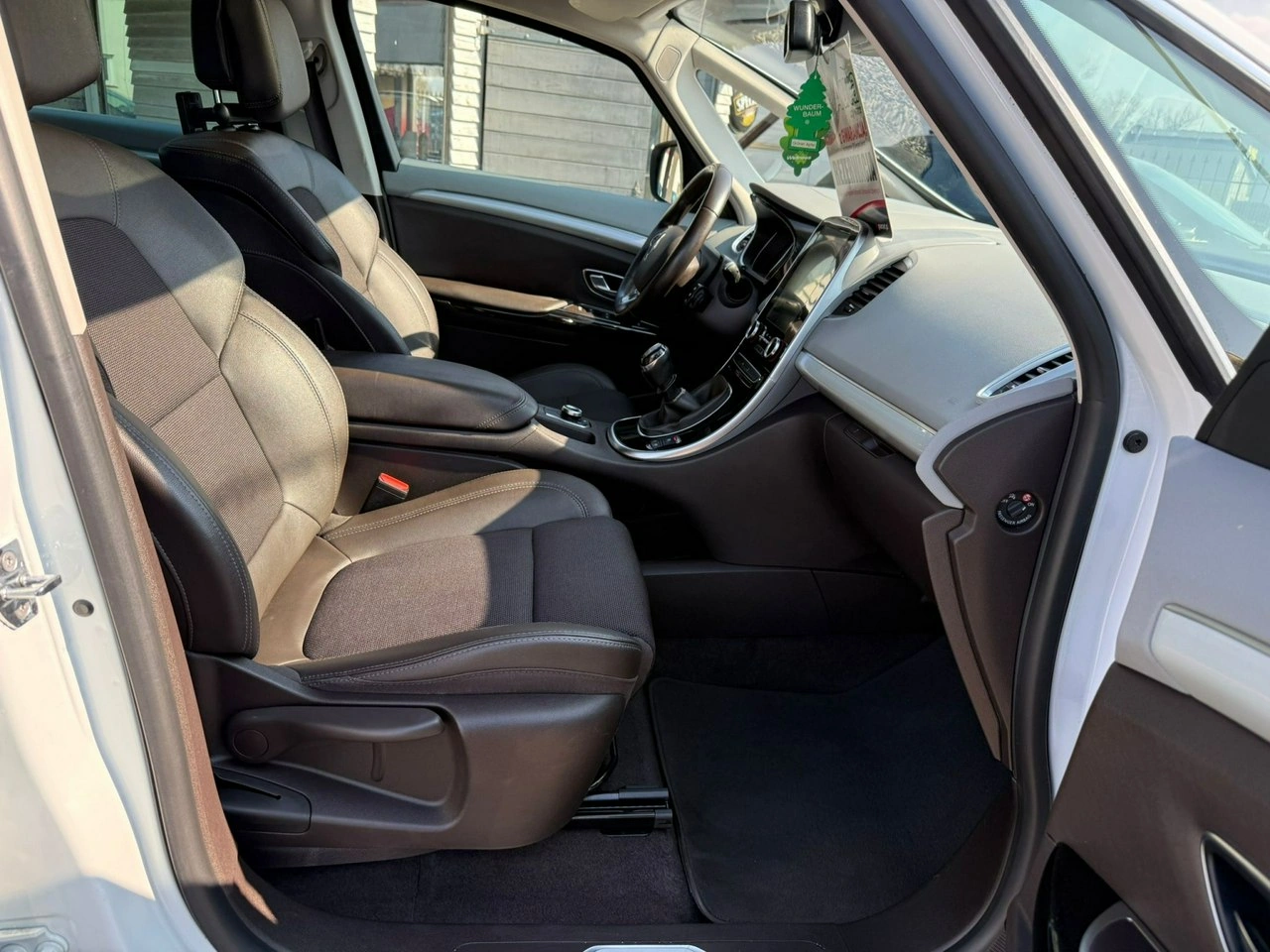 Renault Espace - Zdjęcie 9