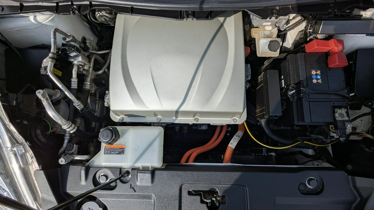 Nissan Leaf - Zdjęcie 35