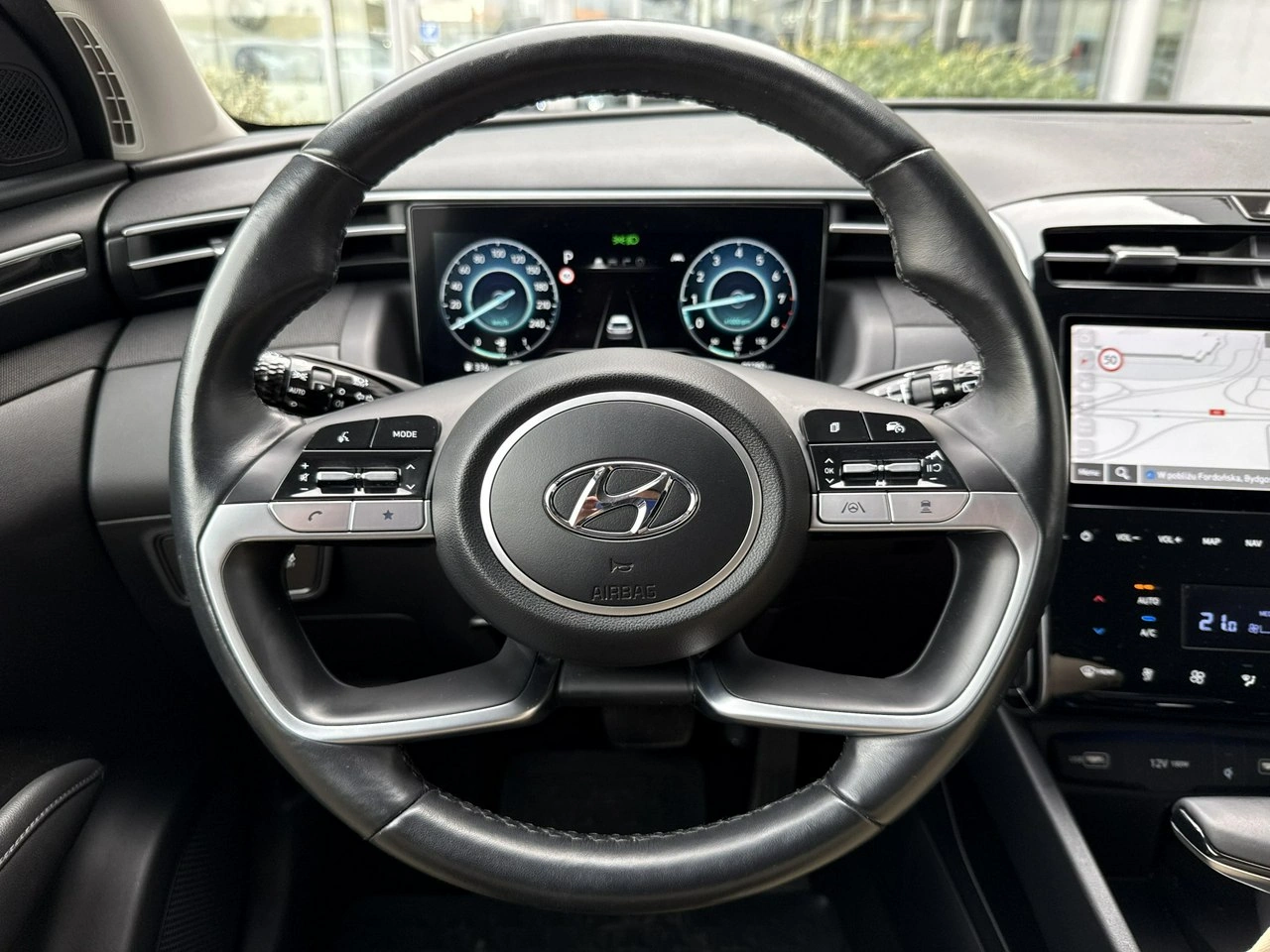 Hyundai Tucson - Zdjęcie 12