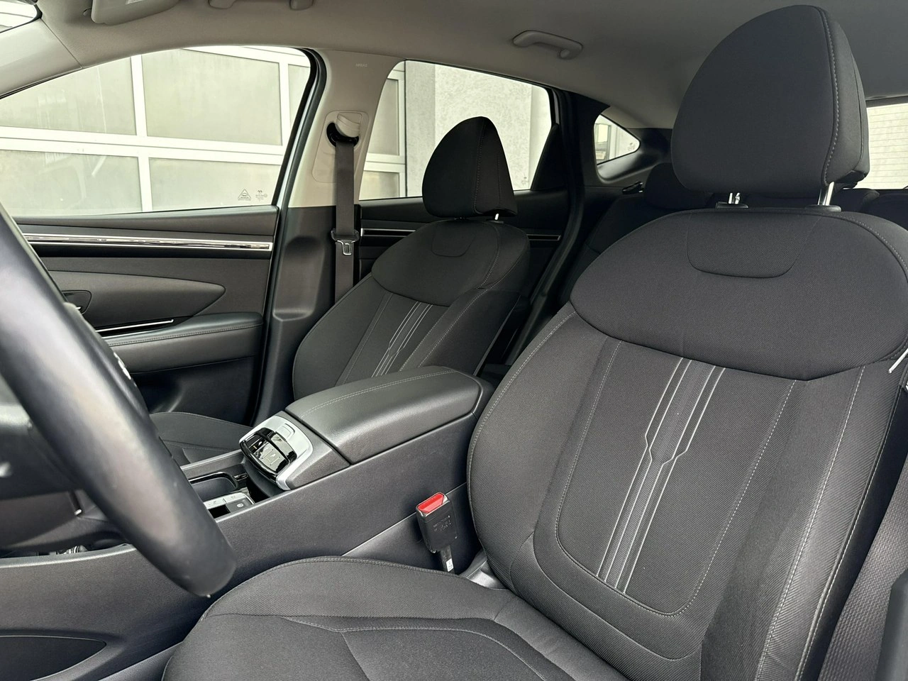 Hyundai Tucson - Zdjęcie 24