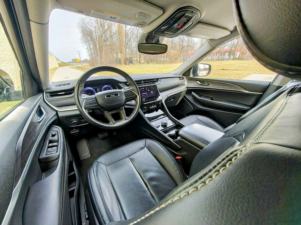 Jeep Grand Cherokee - Zdjęcie 11