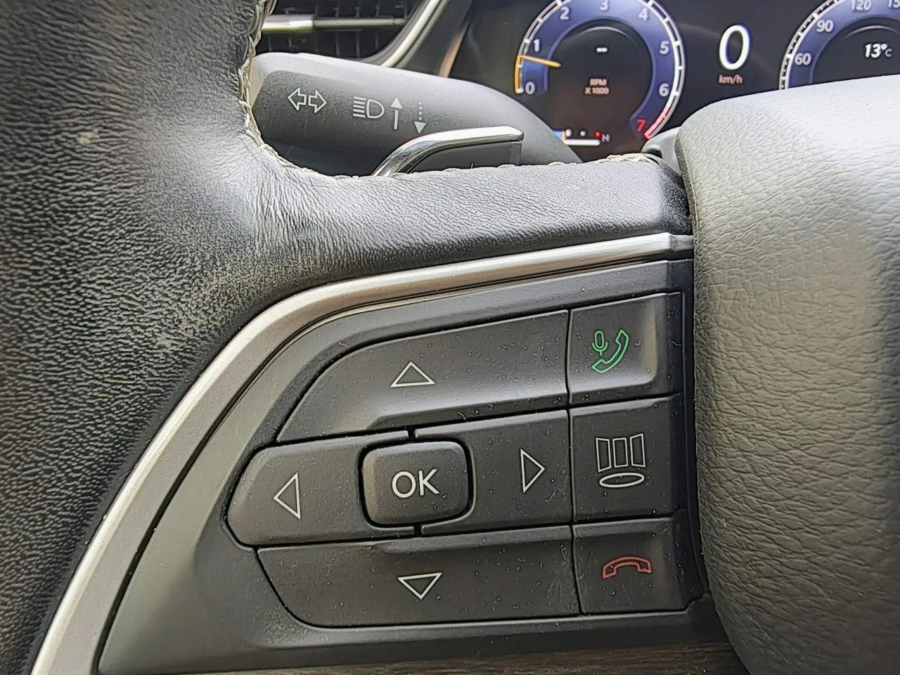 Jeep Grand Cherokee - Zdjęcie 26