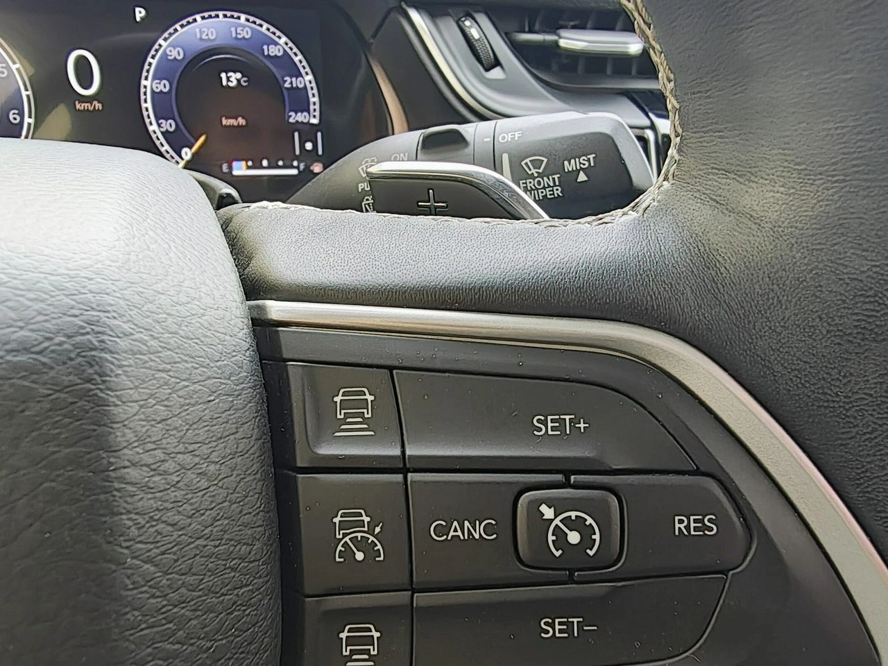 Jeep Grand Cherokee - Zdjęcie 27