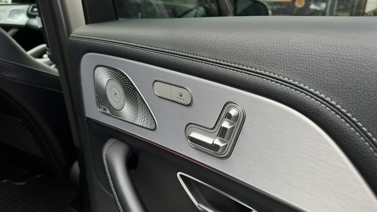 Mercedes GLS Klasa - Zdjęcie 18
