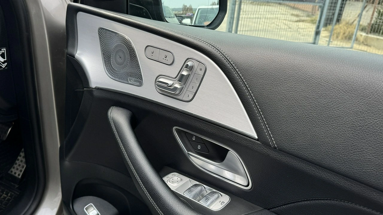 Mercedes GLS Klasa - Zdjęcie 19