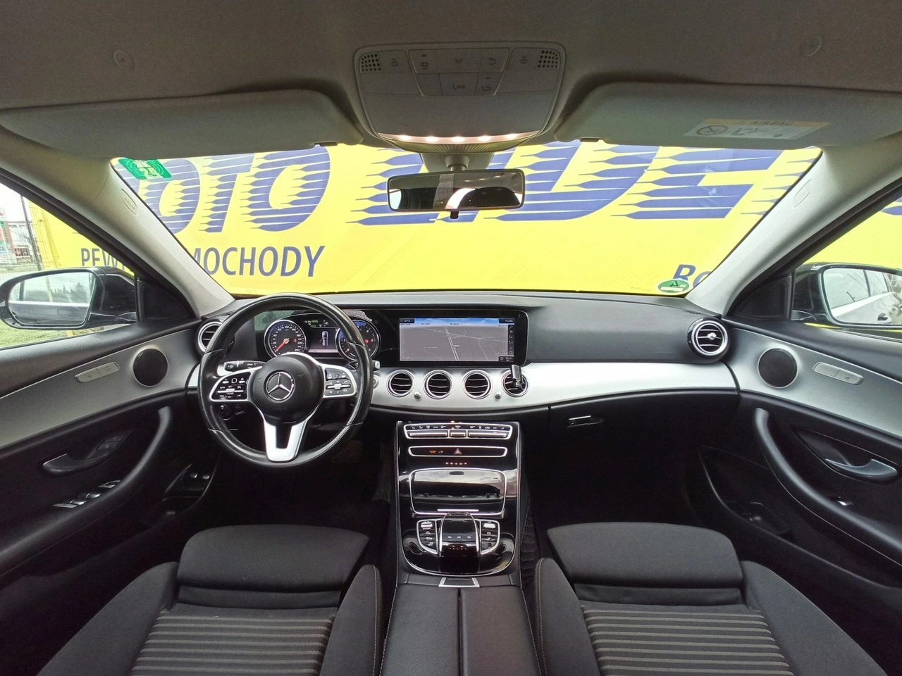 Mercedes E 300 - Zdjęcie 12