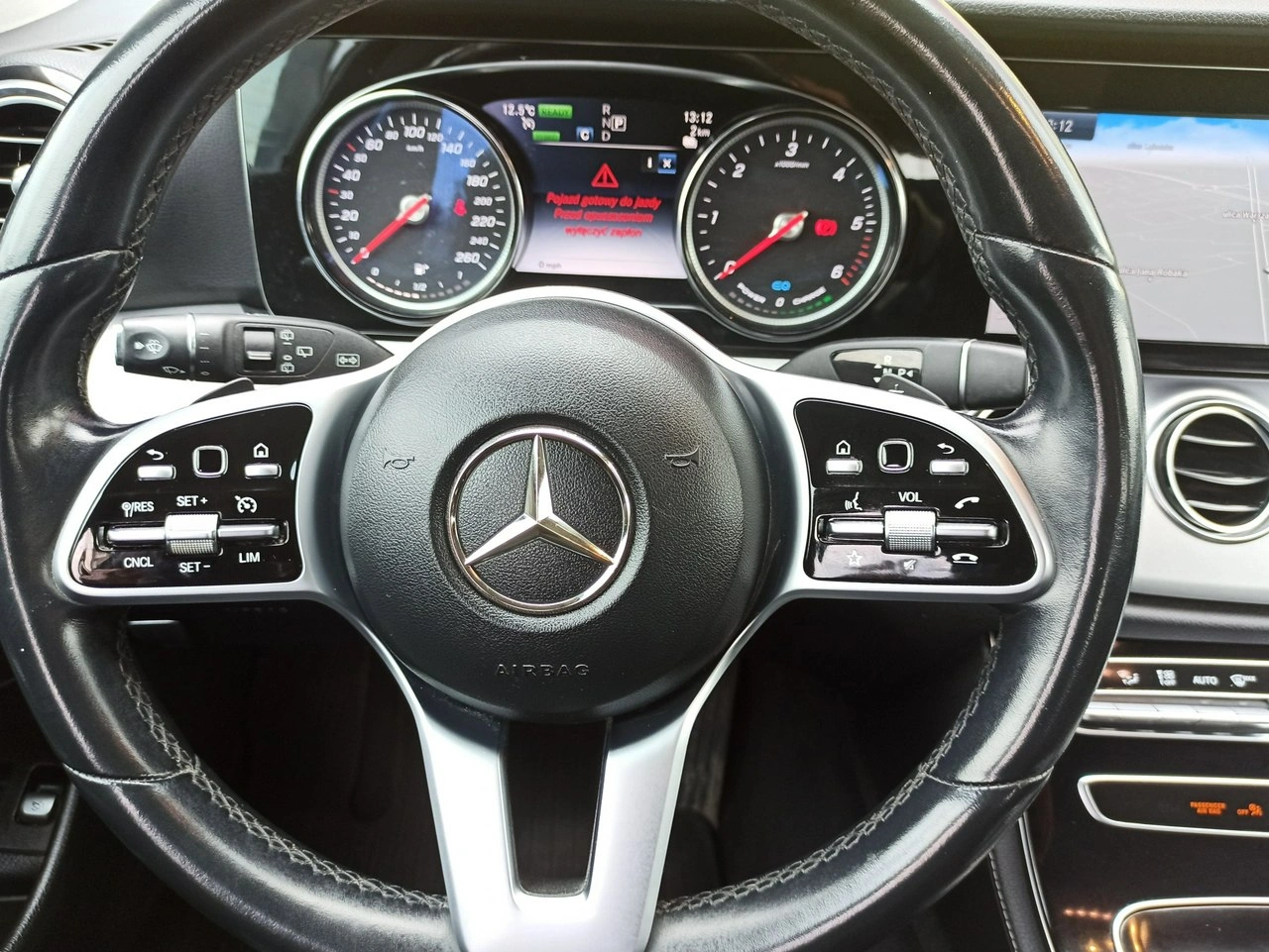 Mercedes E 300 - Zdjęcie 13