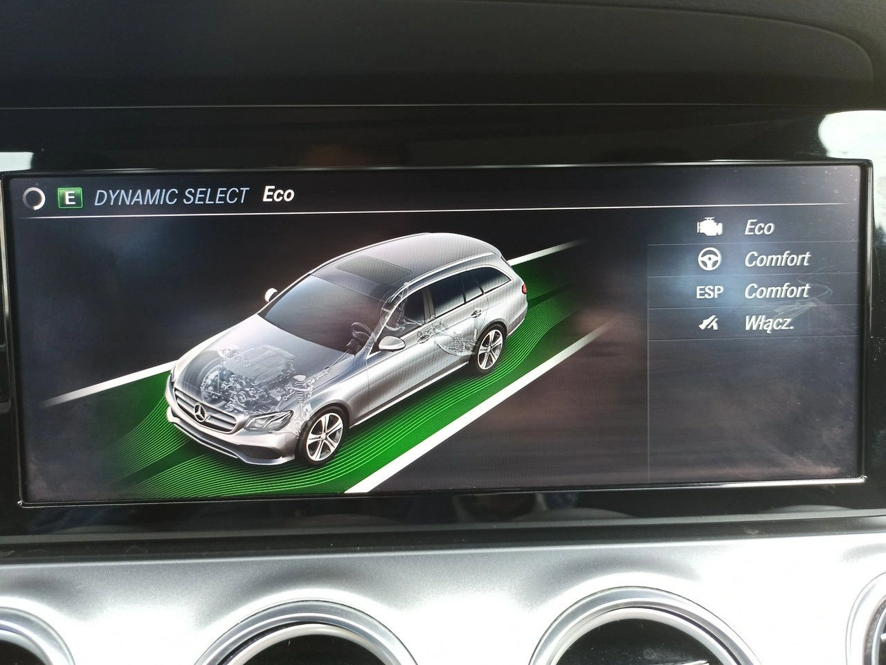 Mercedes E 300 - Zdjęcie 28