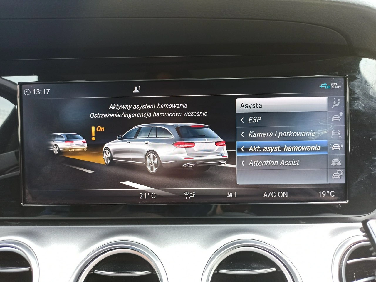 Mercedes E 300 - Zdjęcie 29