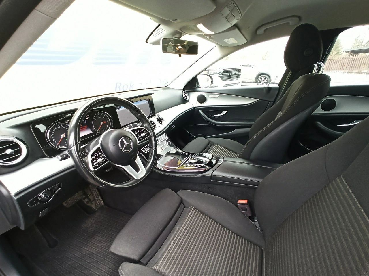 Mercedes E 300 - Zdjęcie 6