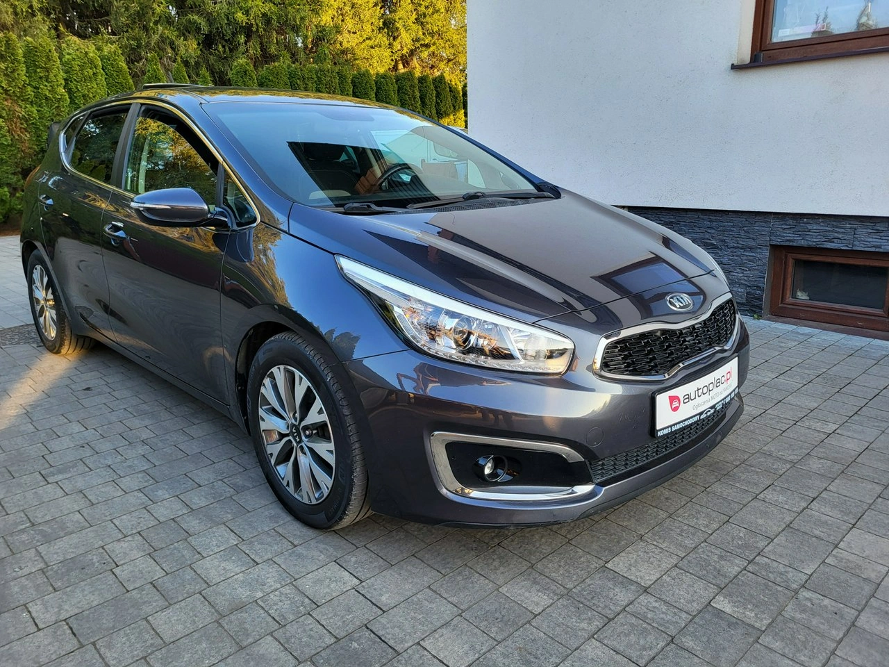 Kia Ceed - Zdjęcie 2
