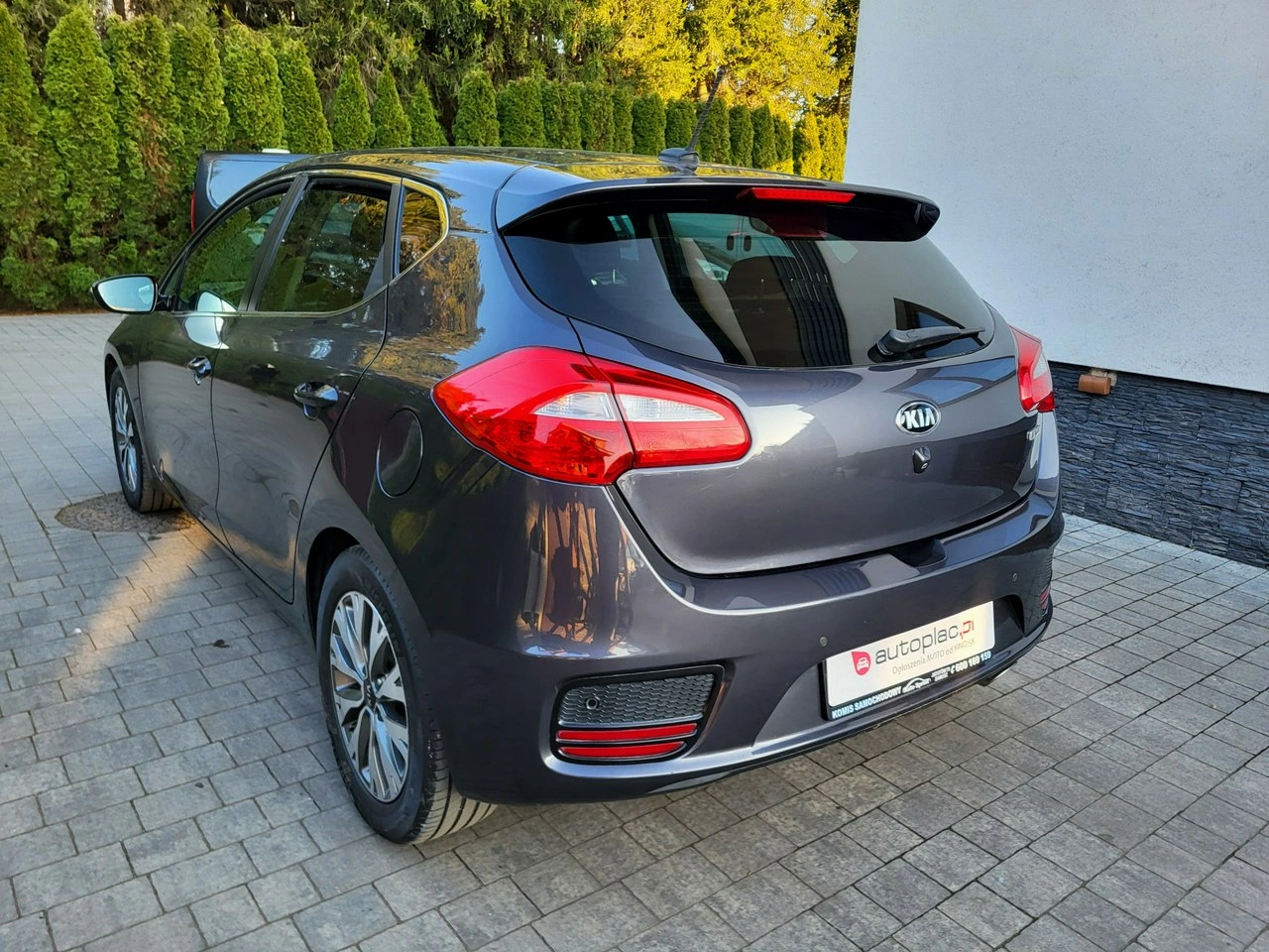 Kia Ceed - Zdjęcie 6