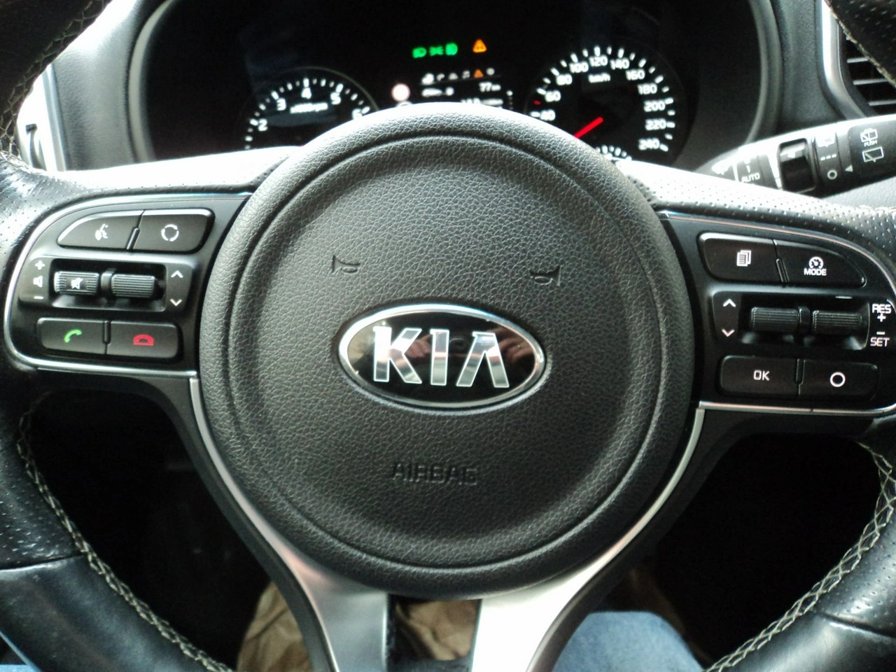 Kia Sportage - Zdjęcie 17