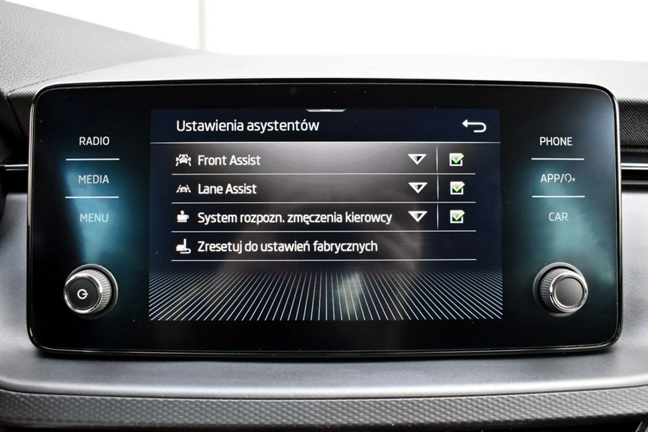 Skoda Scala - Zdjęcie 18