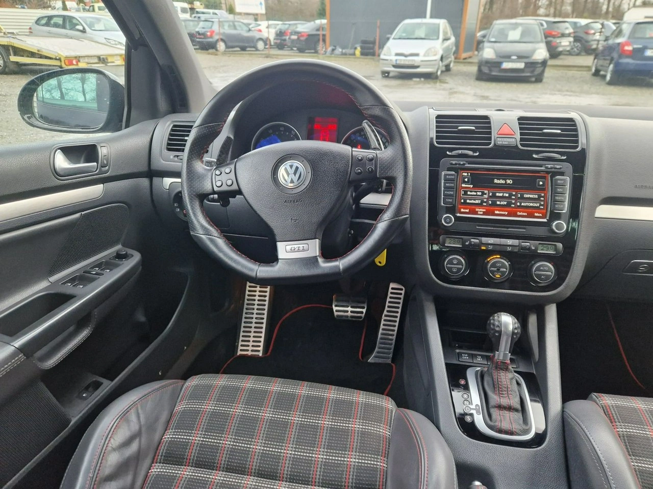 Volkswagen Golf - Zdjęcie 12