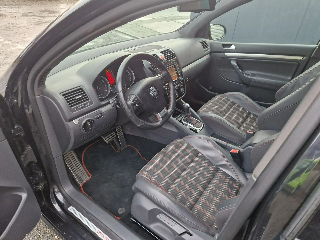 Volkswagen Golf - Zdjęcie 16