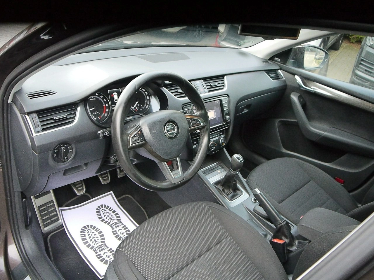 Skoda Octavia - Zdjęcie 27