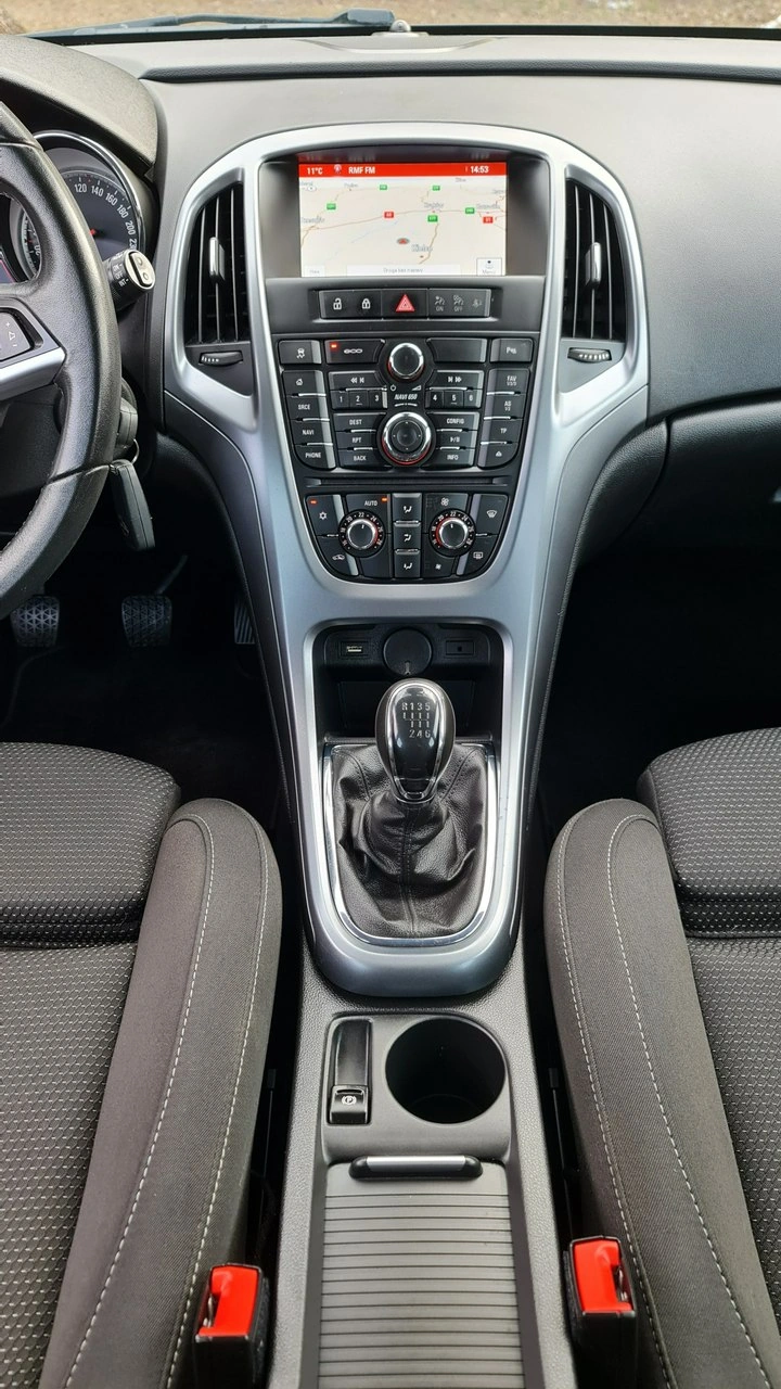 Opel Astra - Zdjęcie 19