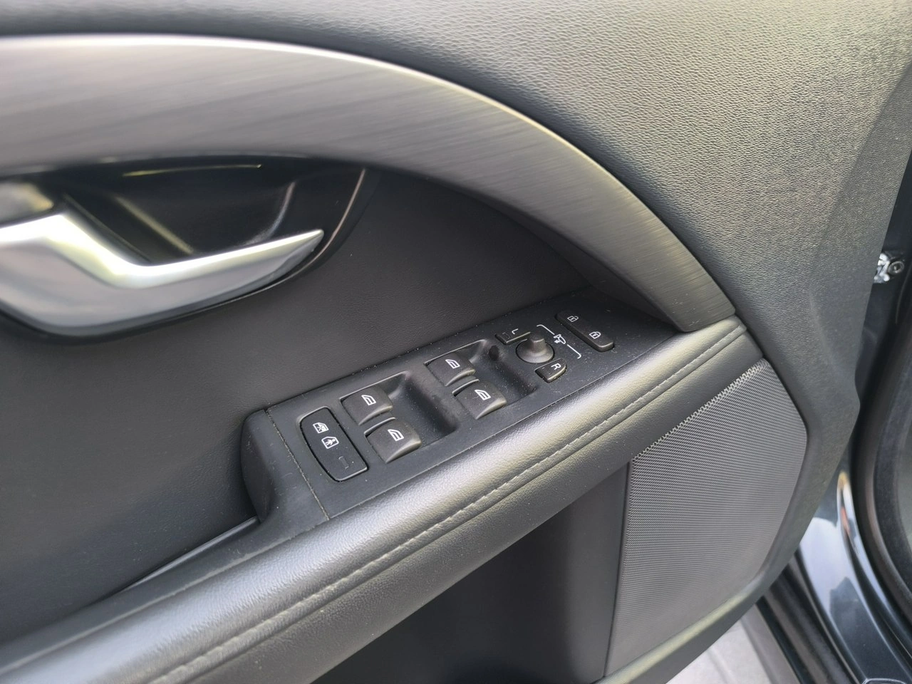 Volvo V70 - Zdjęcie 14