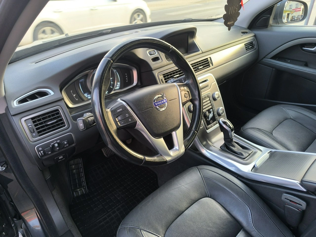 Volvo V70 - Zdjęcie 16