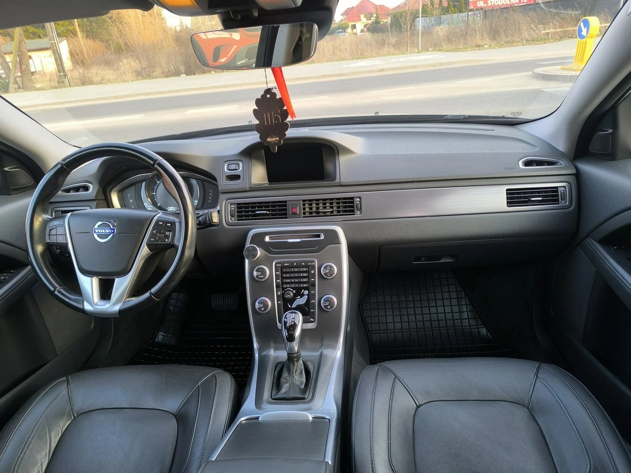 Volvo V70 - Zdjęcie 24