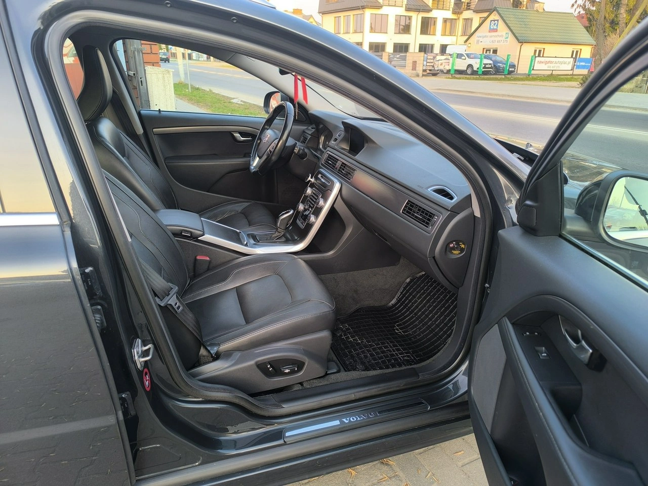 Volvo V70 - Zdjęcie 25