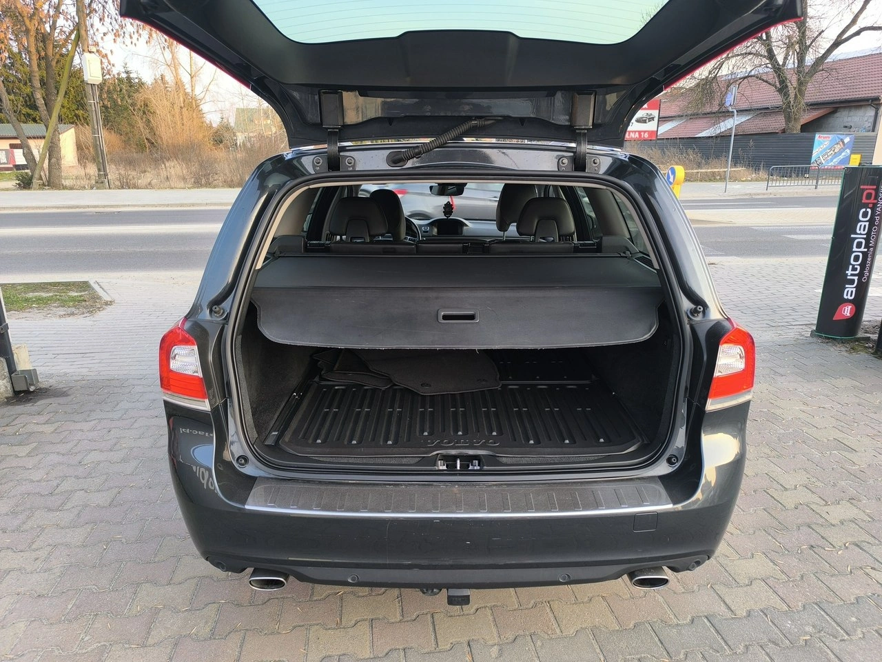 Volvo V70 - Zdjęcie 30