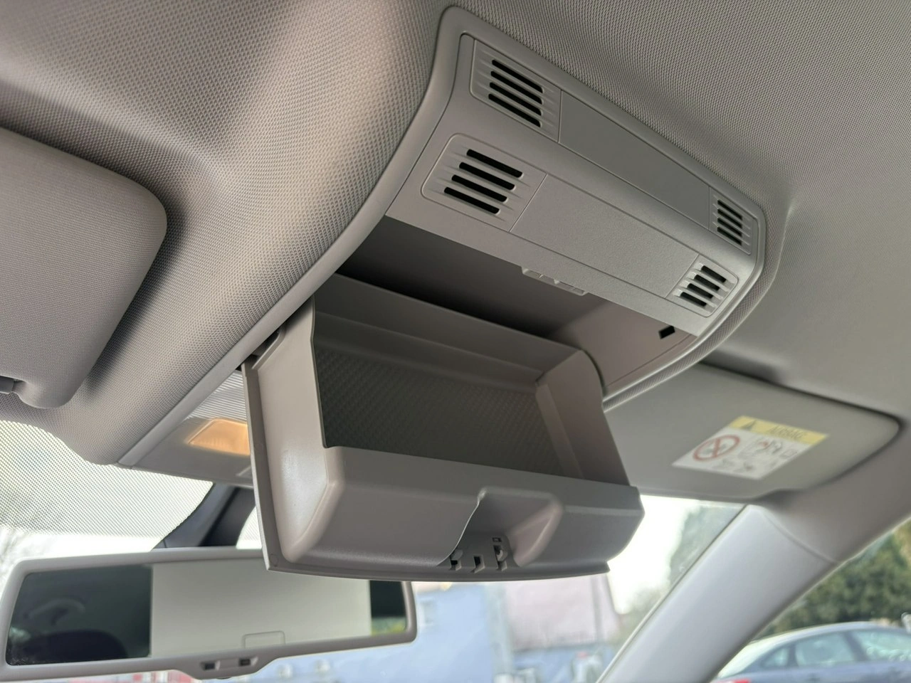 Volkswagen Golf - Zdjęcie 32