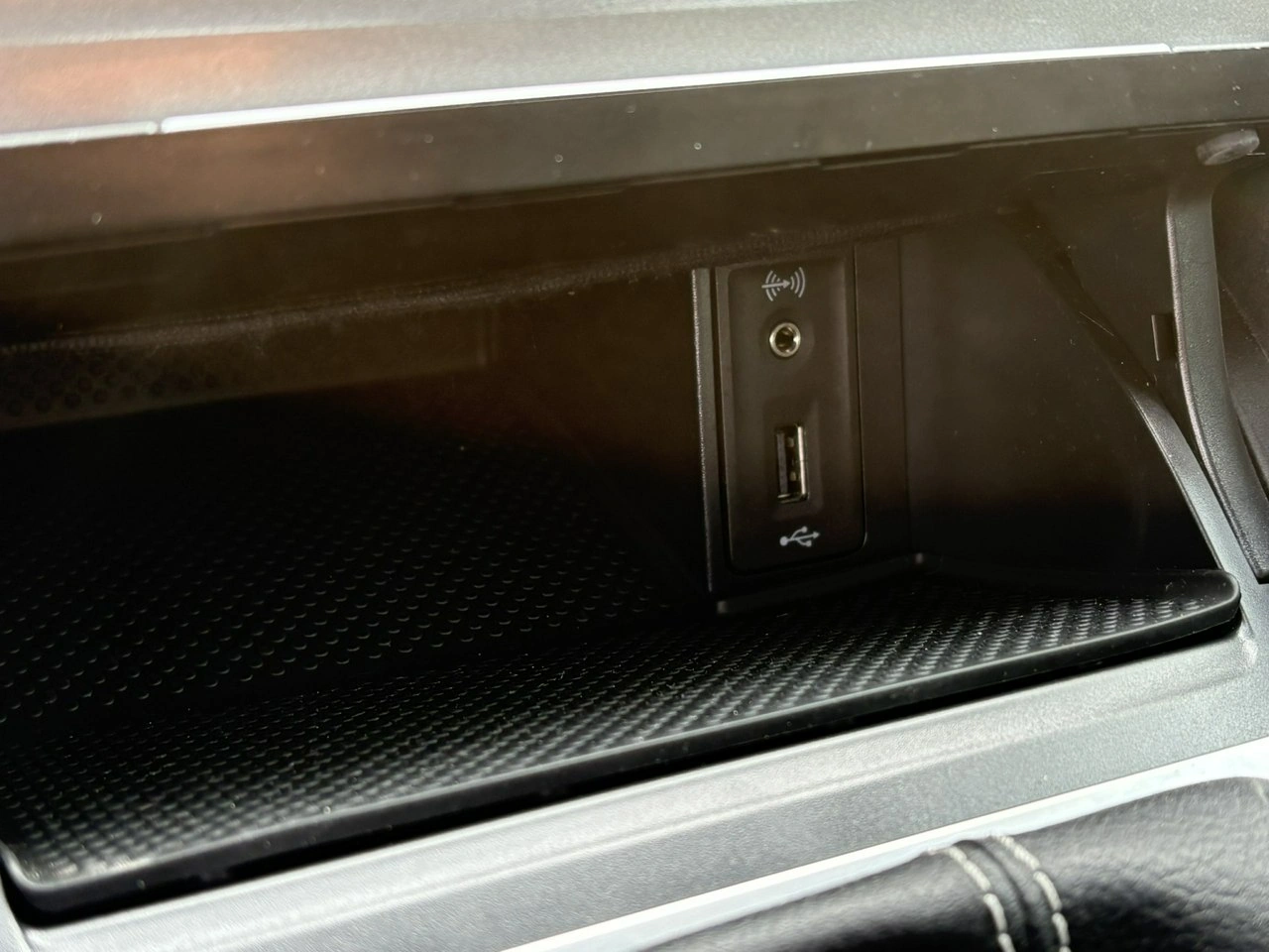 Volkswagen Golf - Zdjęcie 33