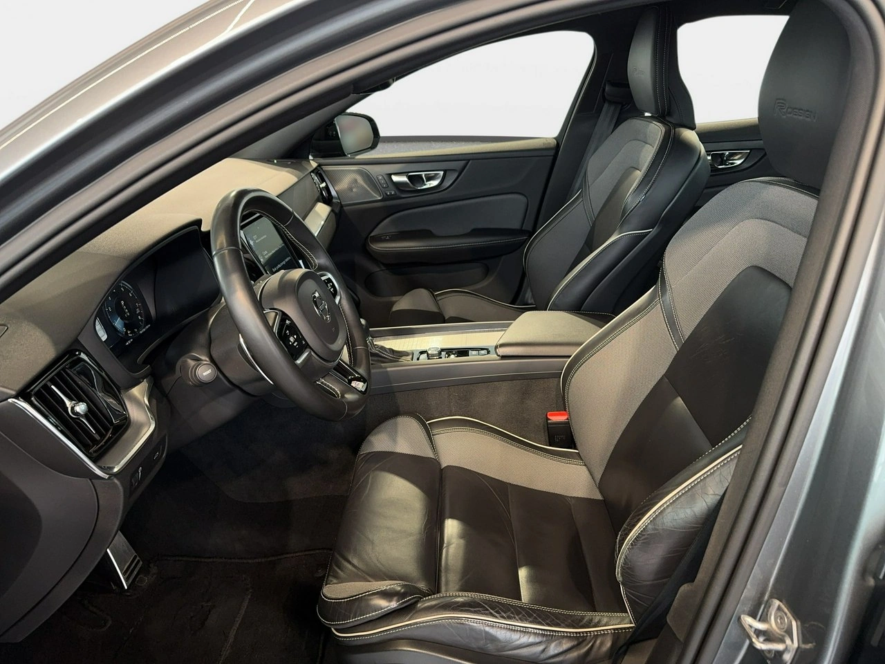 Volvo S60 - Zdjęcie 13