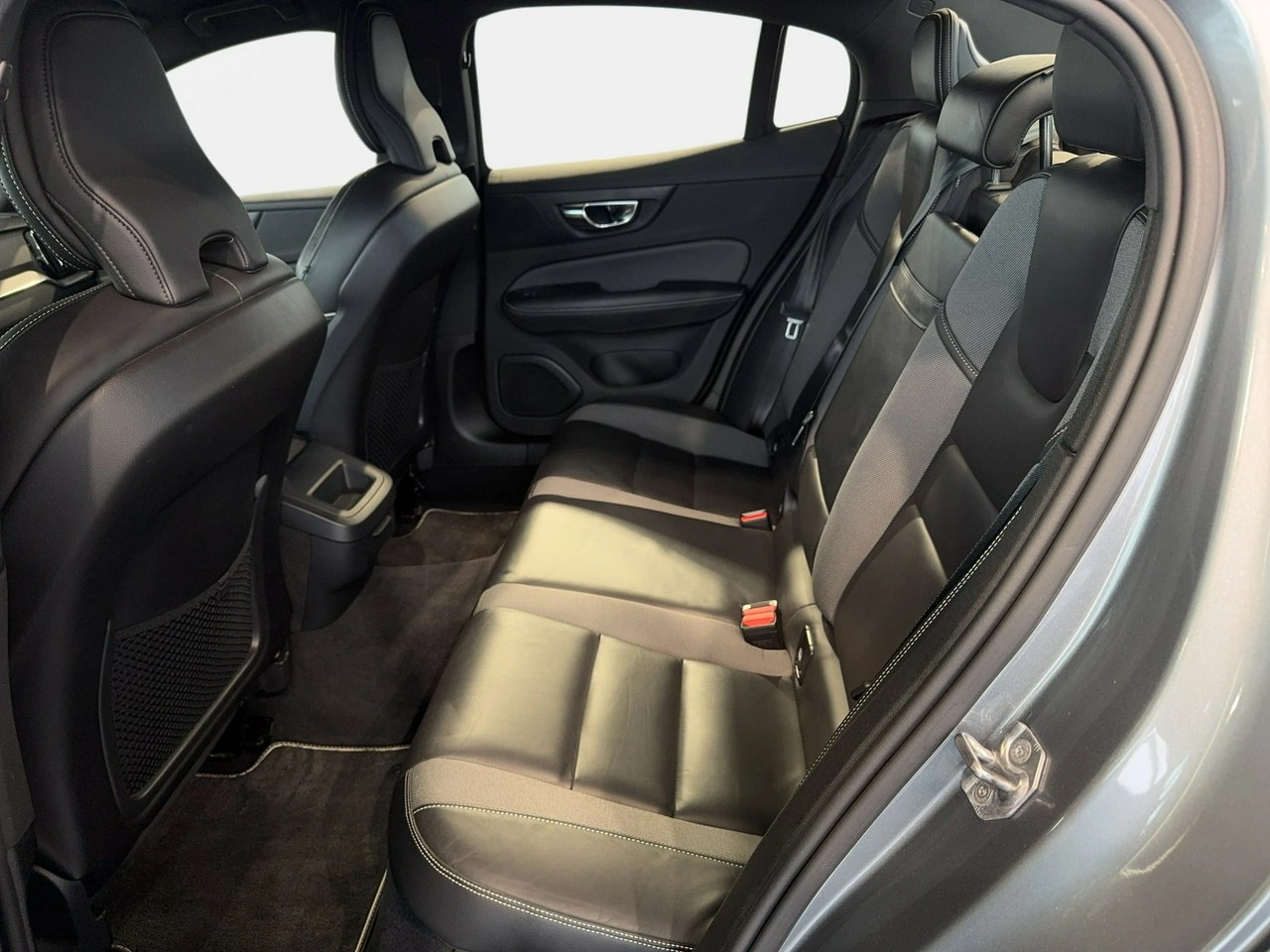 Volvo S60 - Zdjęcie 15