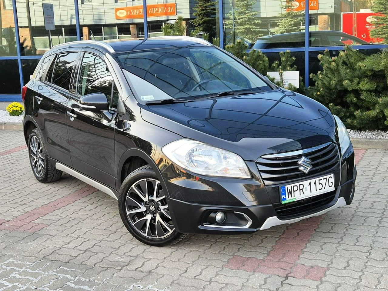 Suzuki SX4 S-Cross - Zdjęcie 9