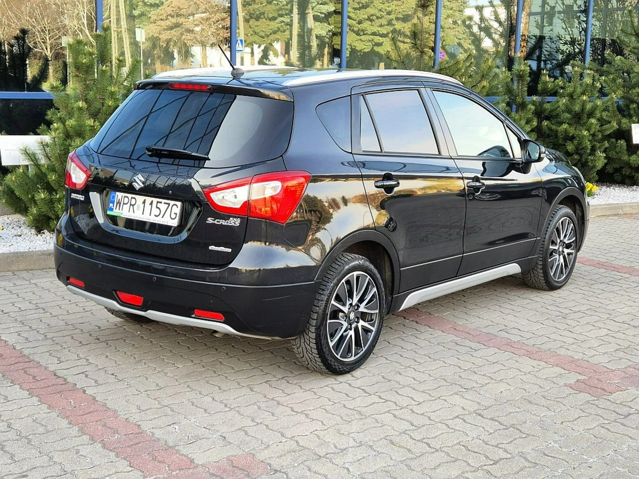 Suzuki SX4 S-Cross - Zdjęcie 11