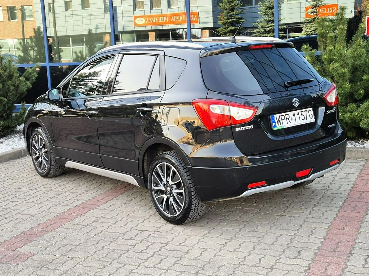 Suzuki SX4 S-Cross - Zdjęcie 2