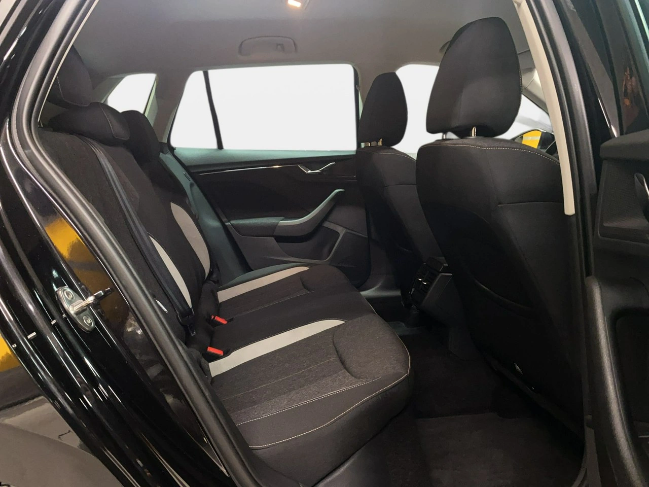 Skoda Kamiq - Zdjęcie 14