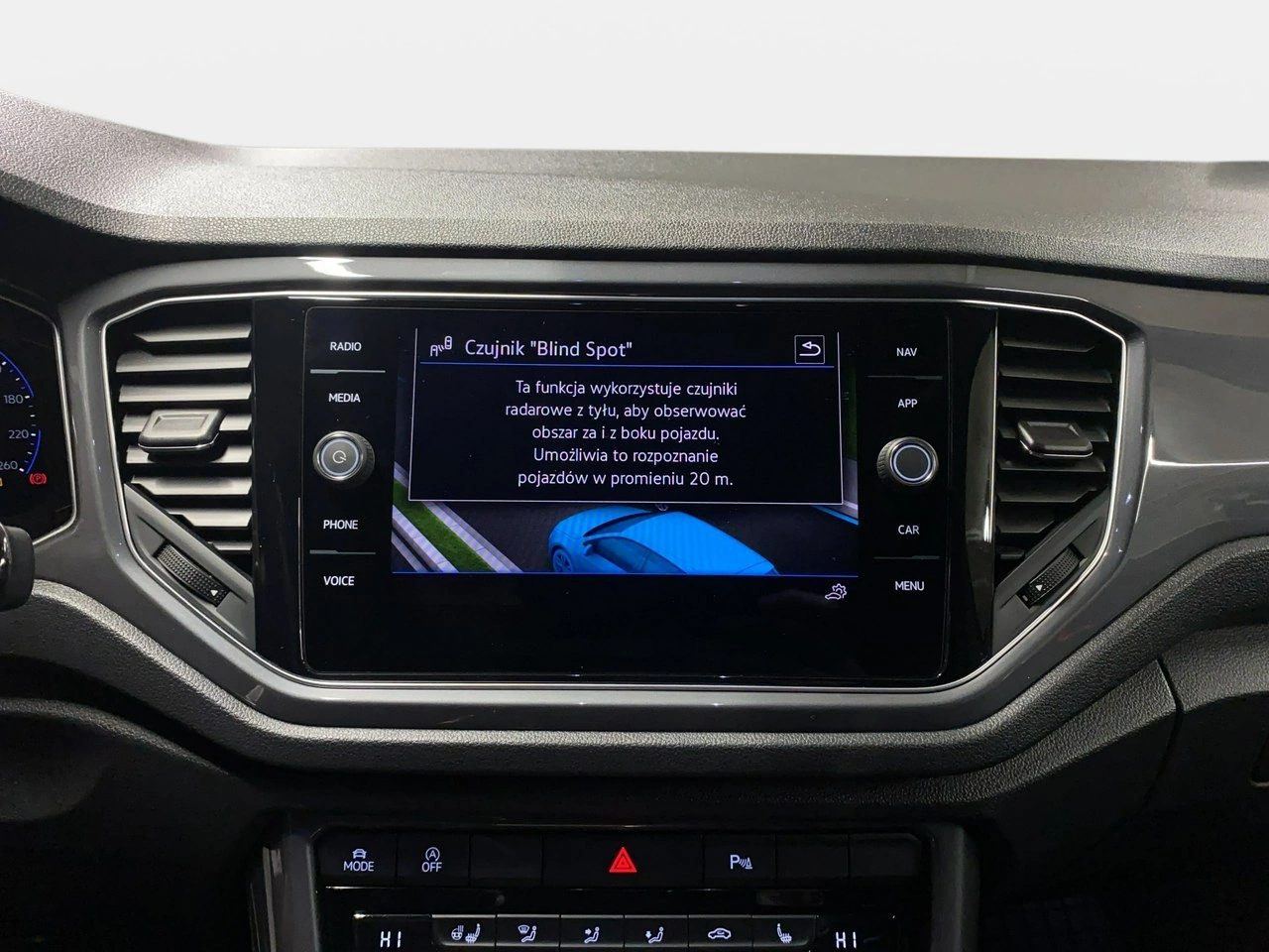 Volkswagen T-Roc - Zdjęcie 29