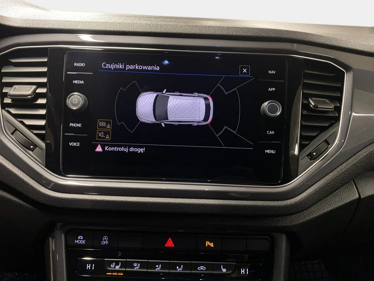 Volkswagen T-Roc - Zdjęcie 33