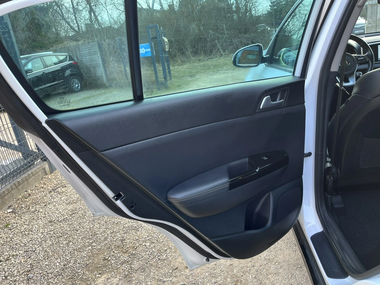 Kia Sportage - Zdjęcie 32