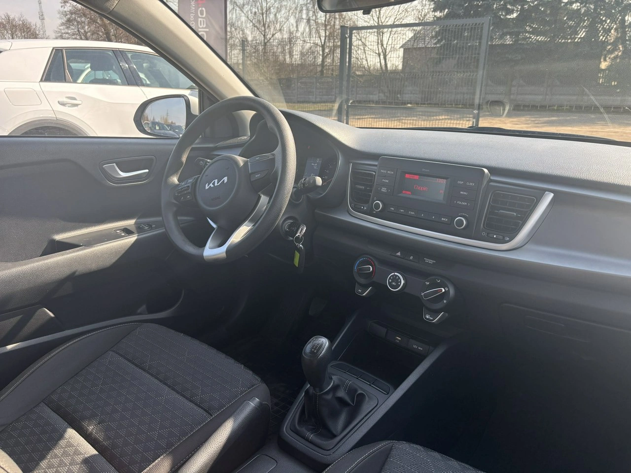 Kia Rio - Zdjęcie 20