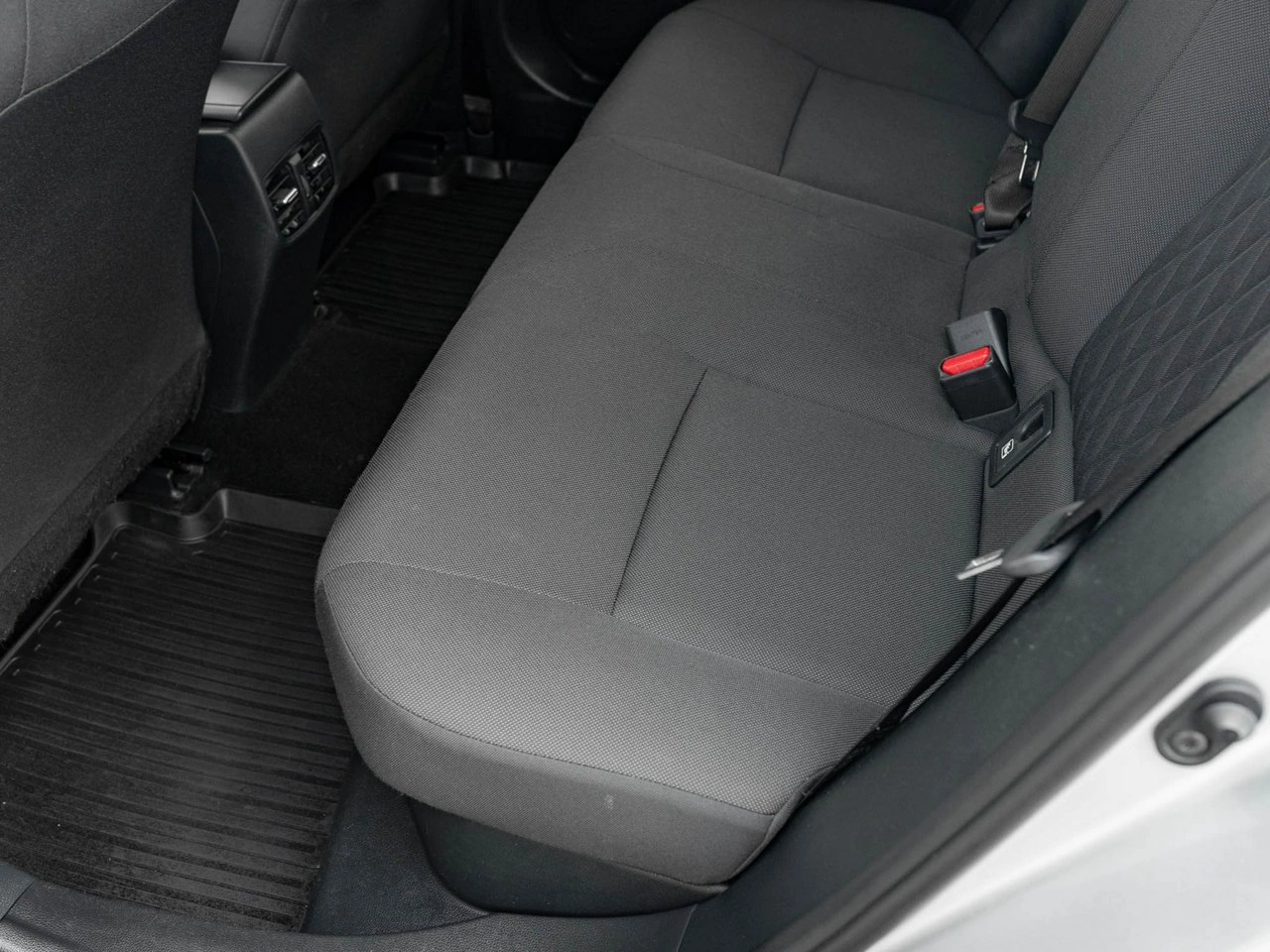 Toyota Corolla - Zdjęcie 24