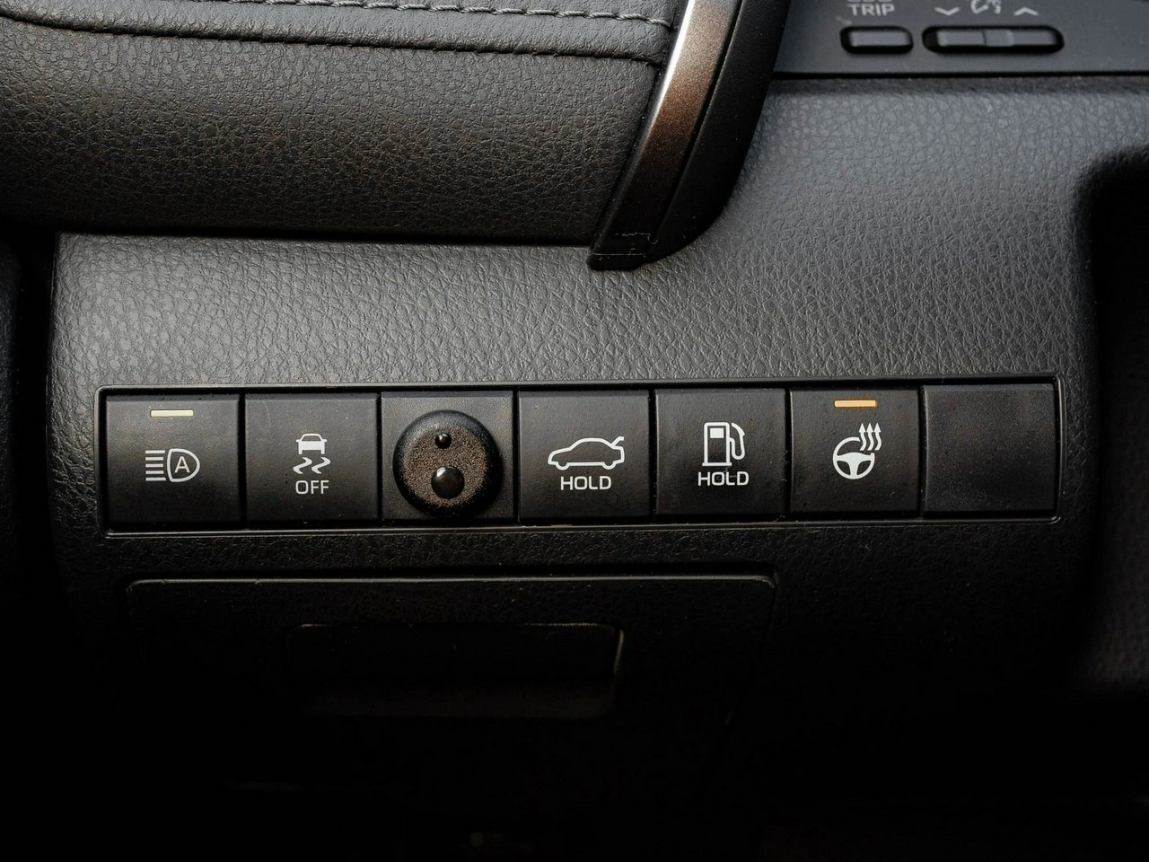 Toyota Camry - Zdjęcie 15