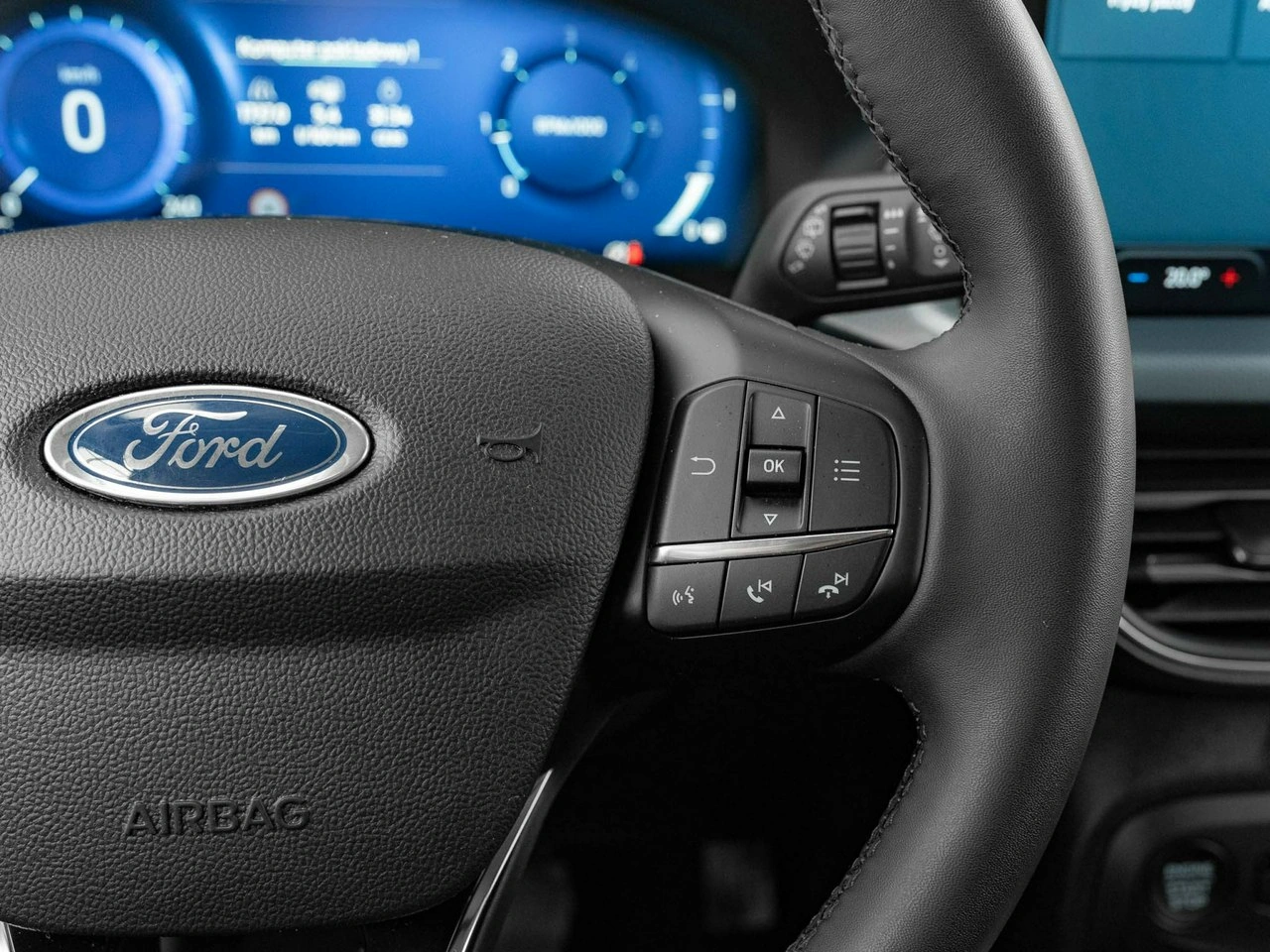 Ford Focus - Zdjęcie 15