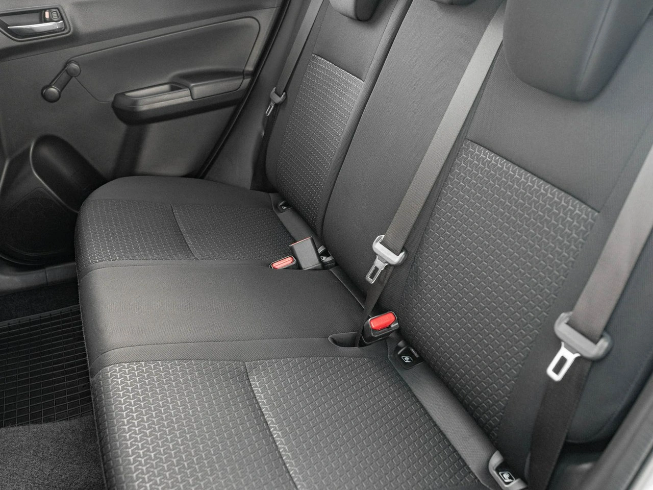 Suzuki Swift - Zdjęcie 22