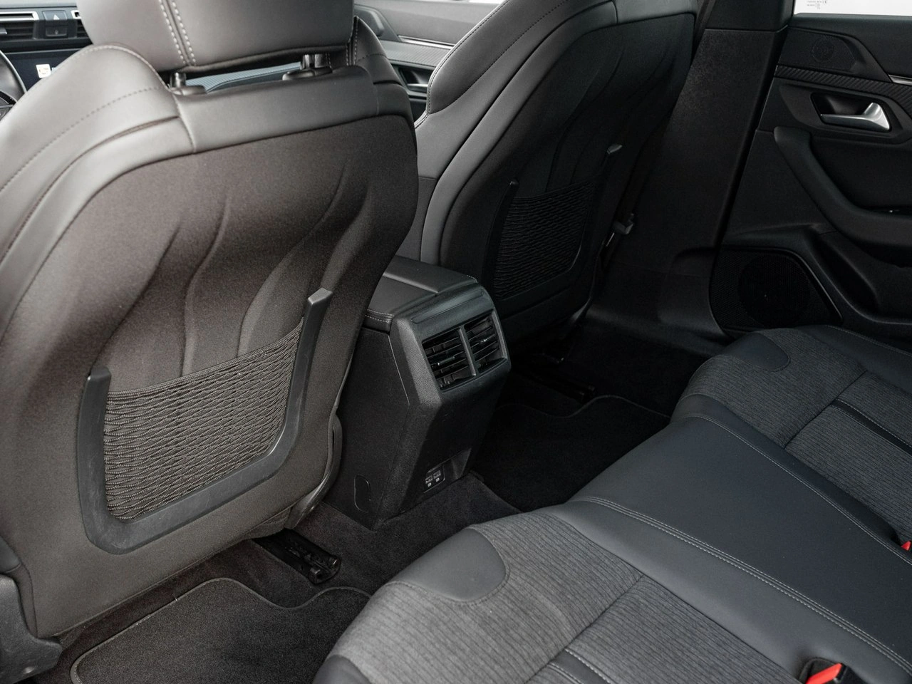 Peugeot 508 - Zdjęcie 27