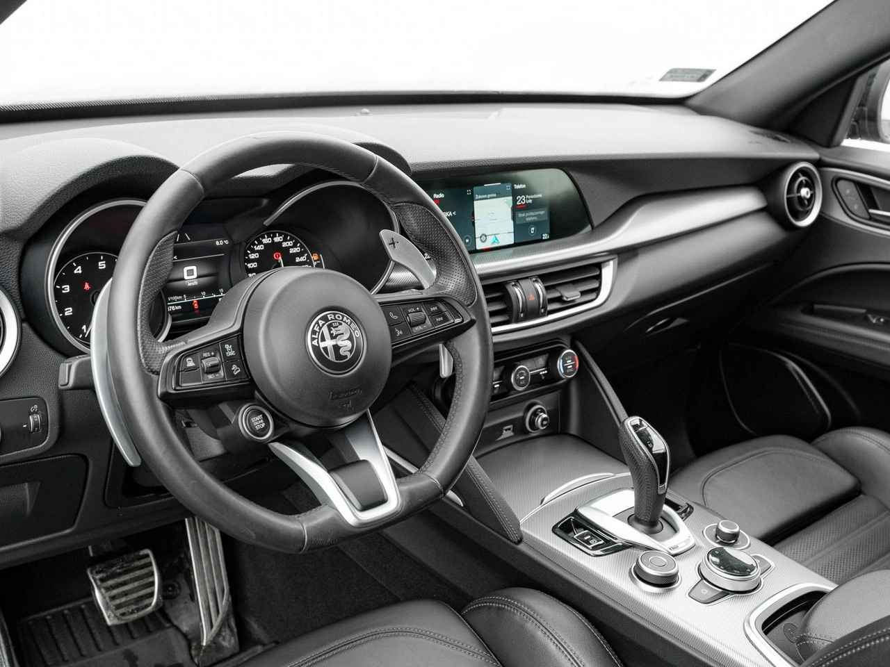 Alfa Romeo Stelvio - Zdjęcie 5