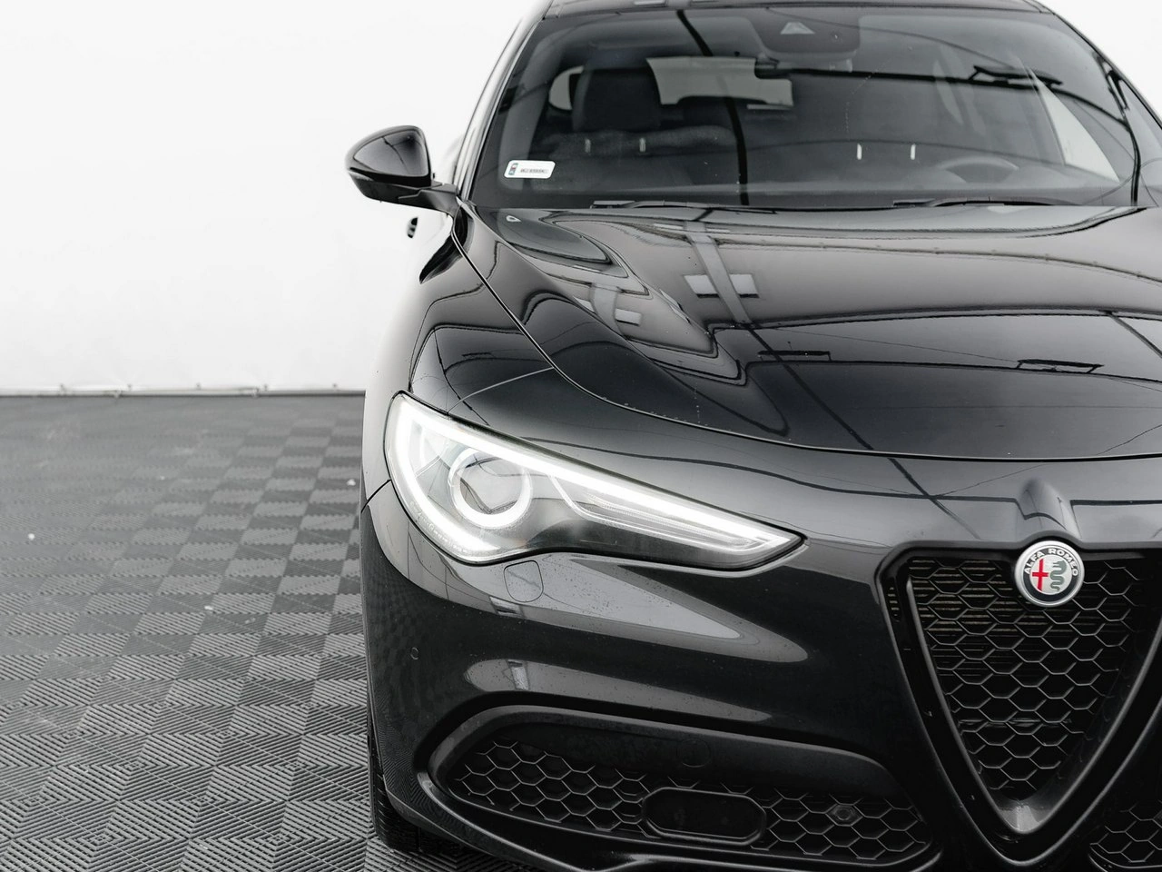 Alfa Romeo Stelvio - Zdjęcie 7