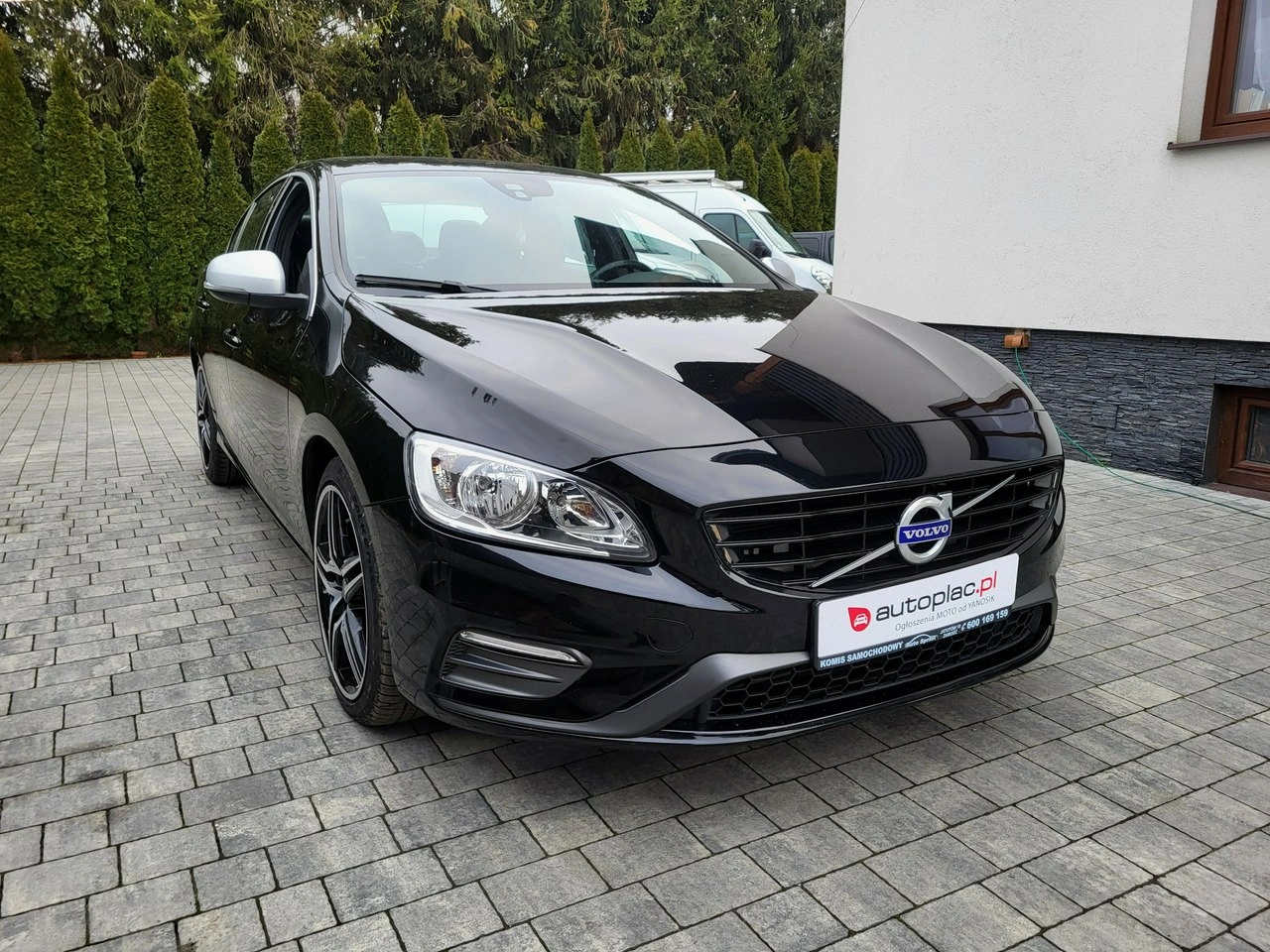 Volvo S60 - Zdjęcie 2