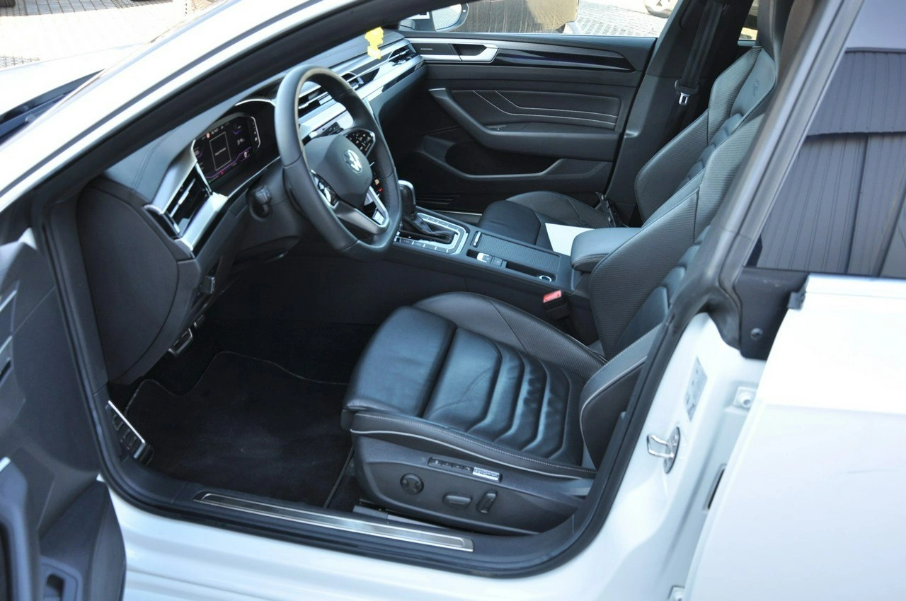 Volkswagen Arteon - Zdjęcie 9
