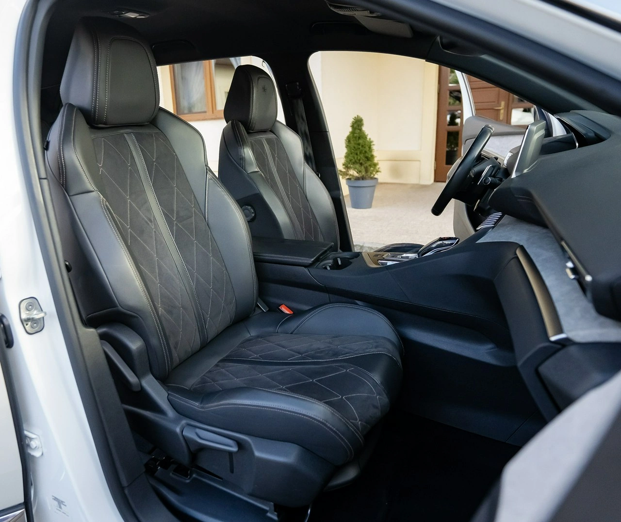 Peugeot 5008 - Zdjęcie 23